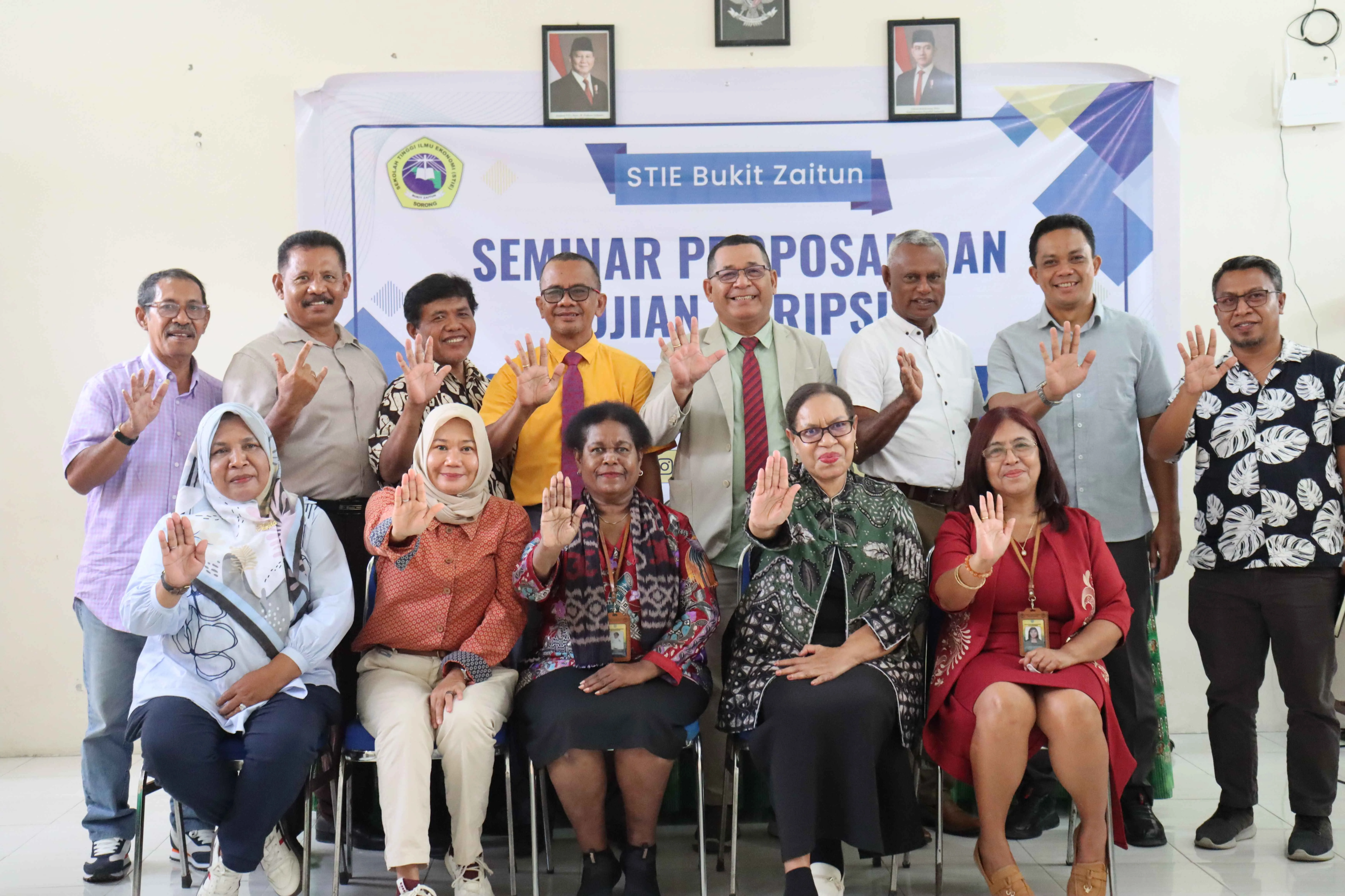 Jajaran Pimpinan Bawaslu Papua Barat Daya bersama Pimpinan STIE Bukit Zaitun Sorong 