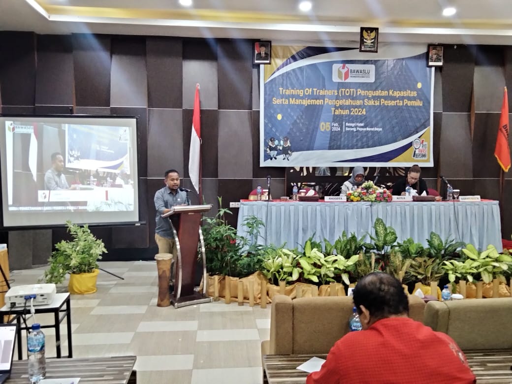 Jelang Pemilu 2024, Bawaslu PBD Gelar TOT Bagi Saksi Peserta Pemilu