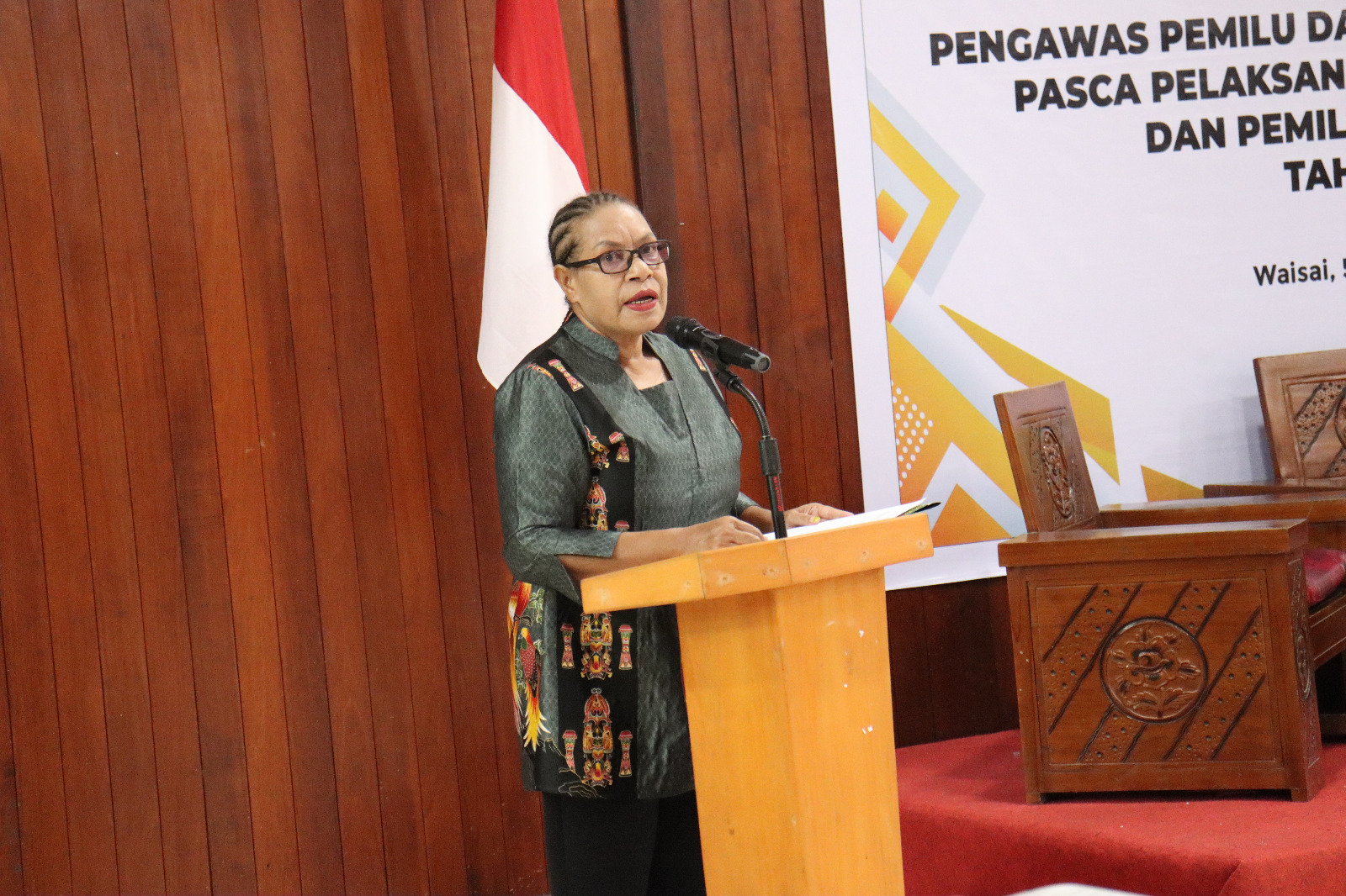Regina Gembenop, Menegaskan Komitmen dalam Memperkuat Kelembagaan Bawaslu